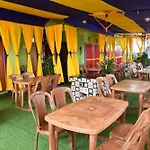 Sparklyn Villa Guest House