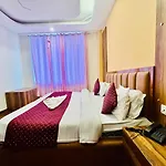 The Royal Residence Inn