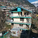 Beholden Stay And Cafe - Old Manali