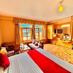 The Hollywood Classic, Manali - A Hotel Facing Towards Snow Capped Mountain & River