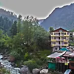 Hotel Dream River