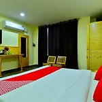 Spot On 37336 Hotel Neelgiri