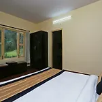 Oyo 9484 Yugrishi Cottage