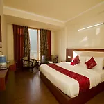 Oyo 2943 Hotel Eco Groves