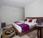 Oyo Premium Green Tax Barrier Manali