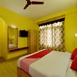 Oyo 23130 Radhika Cottage