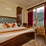 Hotel Manali Green