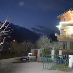 Mountain Face Cottage
