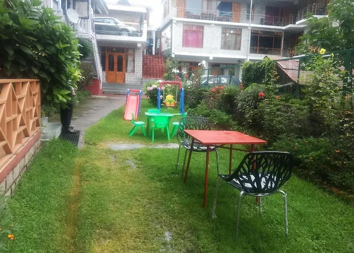 Tourist Nest Old Manali