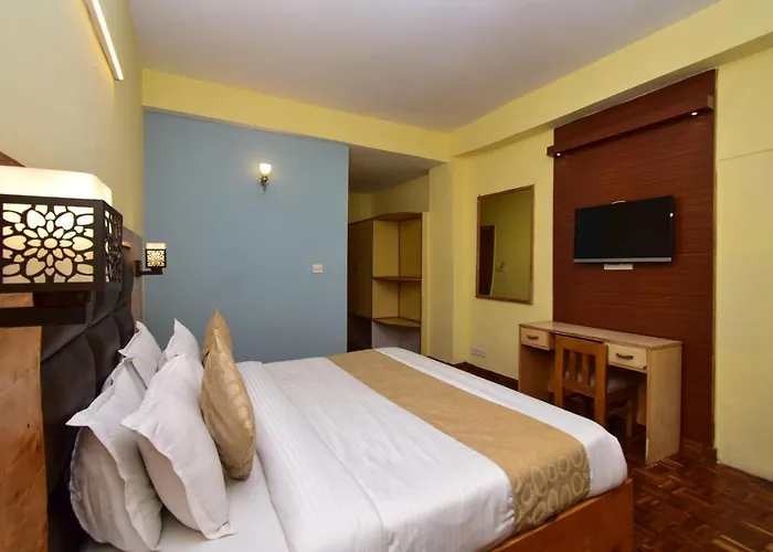 Hotel Kalinga Grand Manali