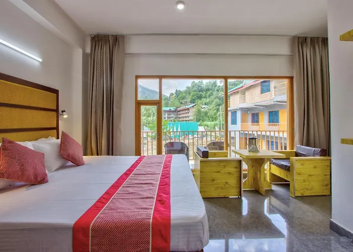 Hotel Beas River Retreat