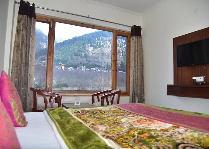 Chandertal Regency Hotel & Spa
