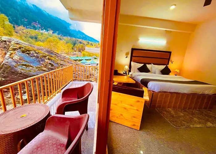 Hotel Beas River Retreat - A Riverside Hotel With Balcony