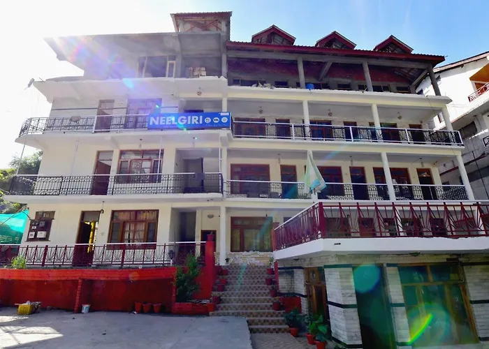 Spot On 37336 Hotel Neelgiri