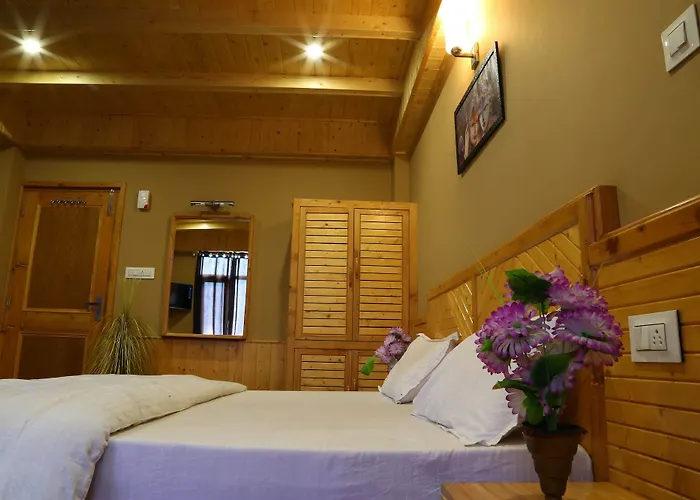 Kanyal Height Cottages