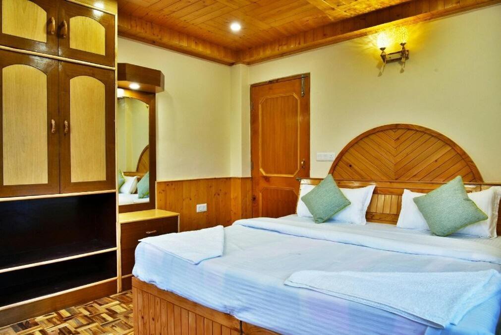 Nirvana Premium By Yoyo's World Manali (Himachal Pradesh)