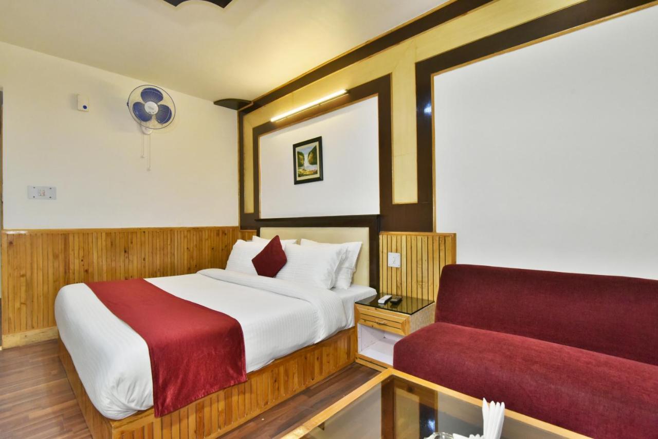 Hotel Himgiri Manali (Himachal Pradesh)