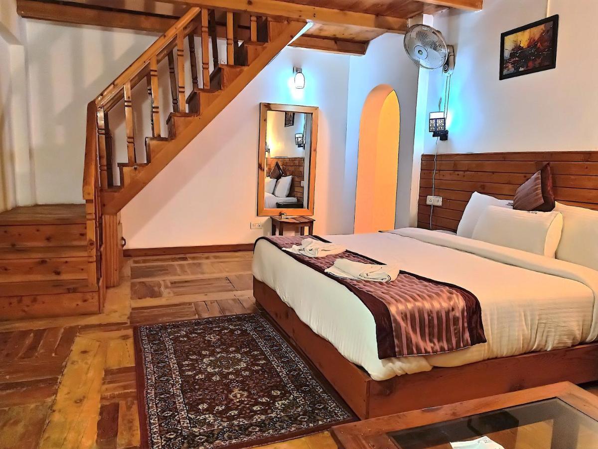 Countryside Himalayan 4*