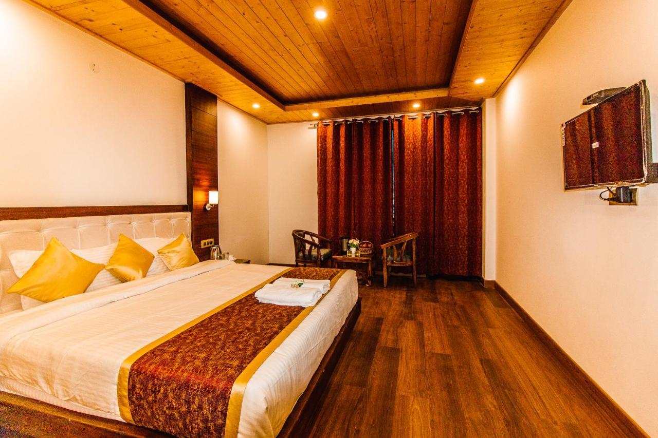 Hotel Misty Mountain 3*