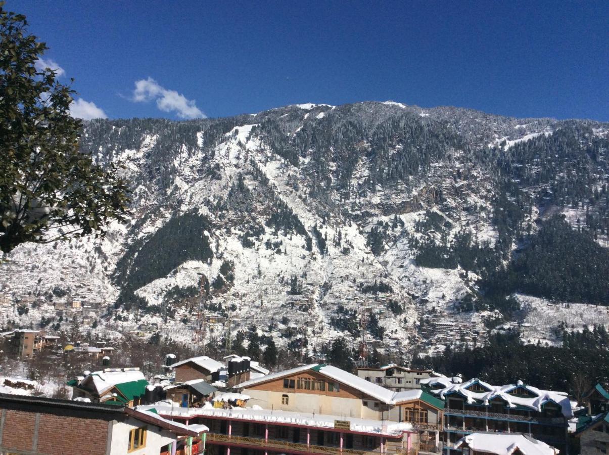 Hotel Antarctica & Manali (Himachal Pradesh)