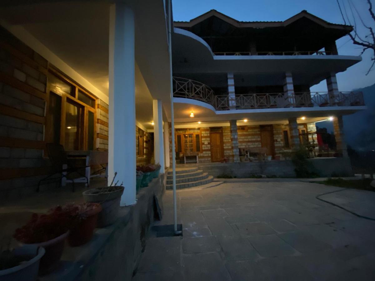 Guest house Doghari Homes *