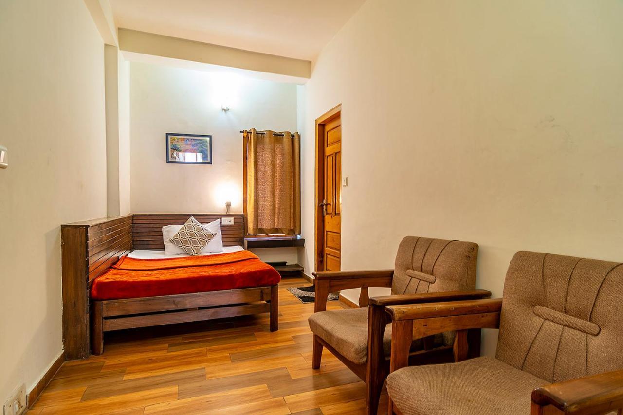 Hotel Sunflower Manali (Himachal Pradesh)