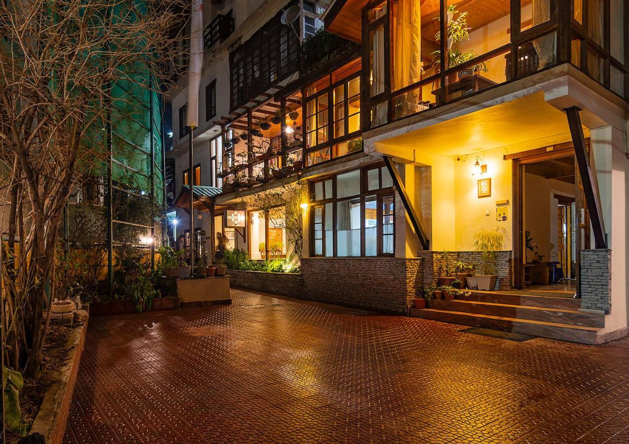 Sunflower Hotel Manali (Himachal Pradesh)