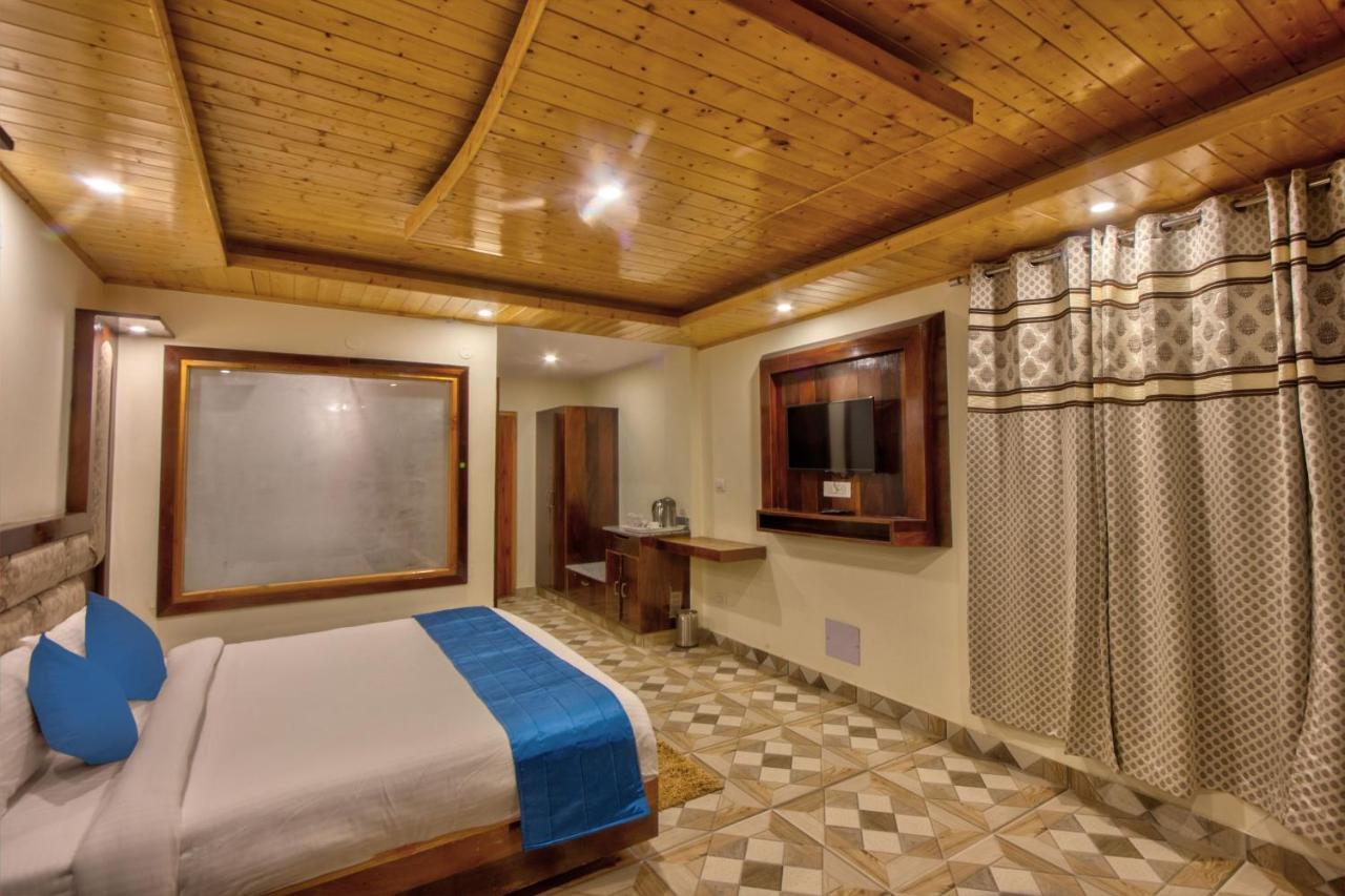 Hotel Montana Blues By Snow Manali (Himachal Pradesh)