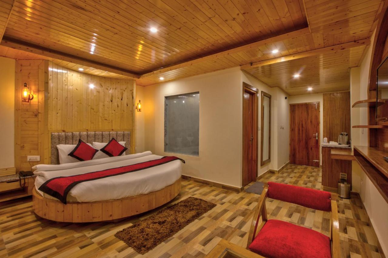 Montana Blues By Snow Hotel Manali (Himachal Pradesh)