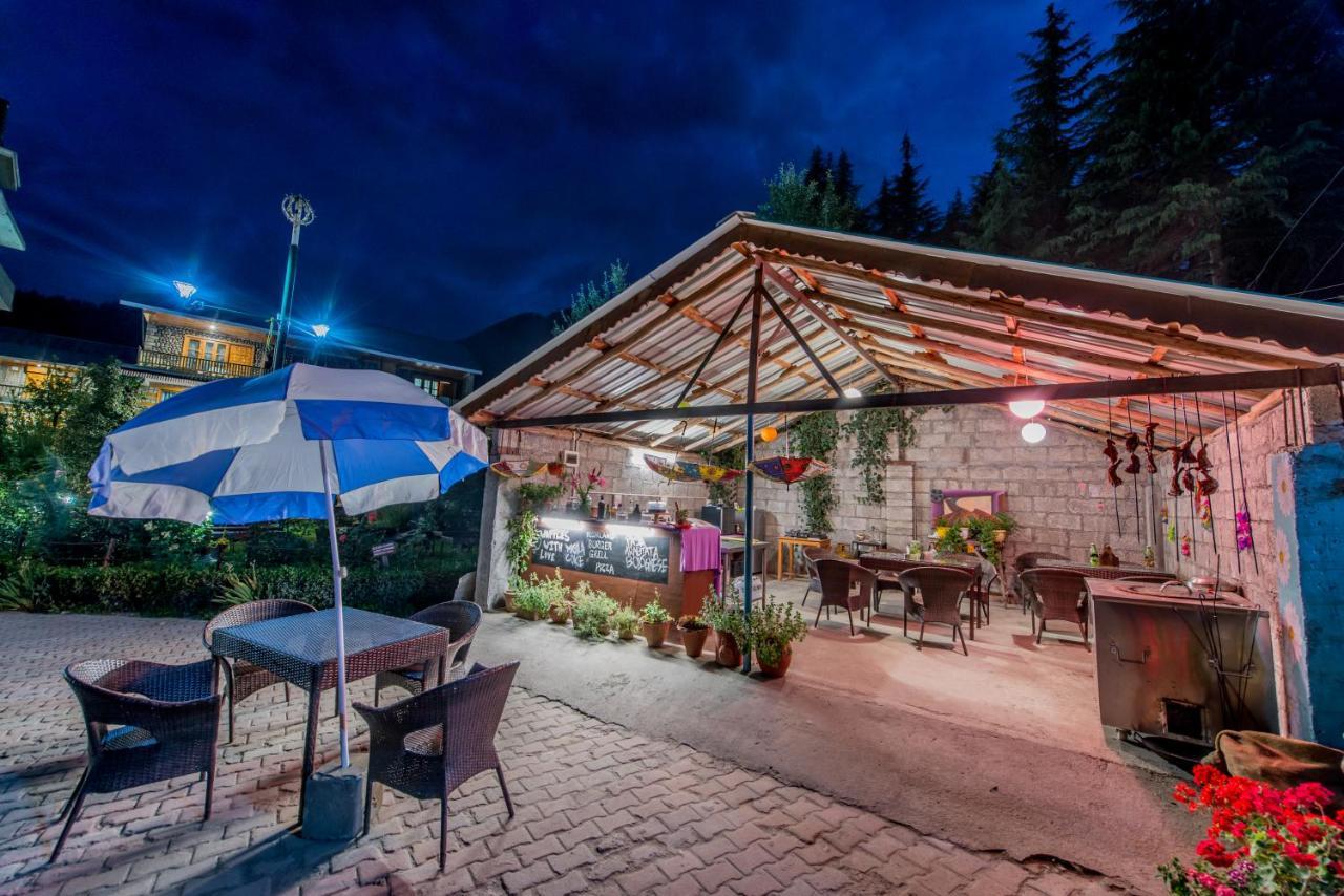 Highland Hotel 2*