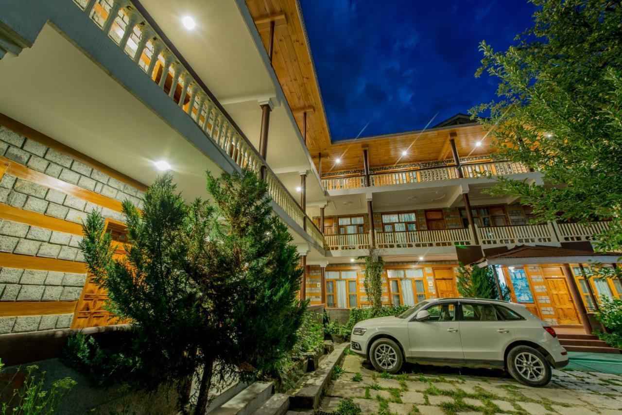 Hotel Highland