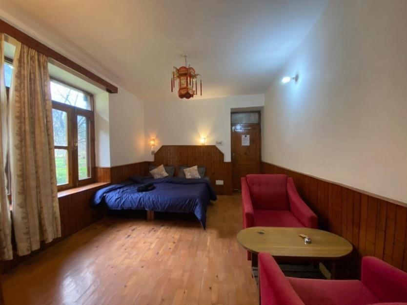 Guest house Doghari Homes *