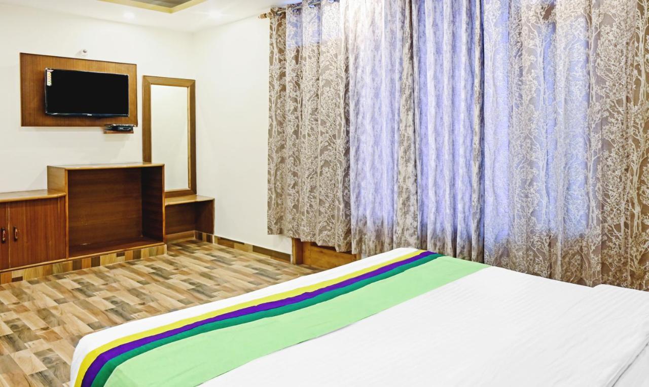 Treebo Dev With Valley View, Mall Road Hotel Manali (Himachal Pradesh)