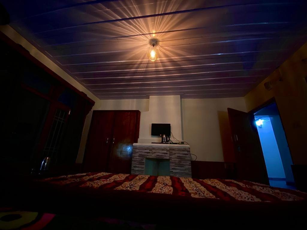Woodlines Hotel