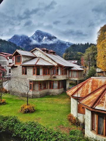 Hotel Woodlines Manali (Himachal Pradesh)