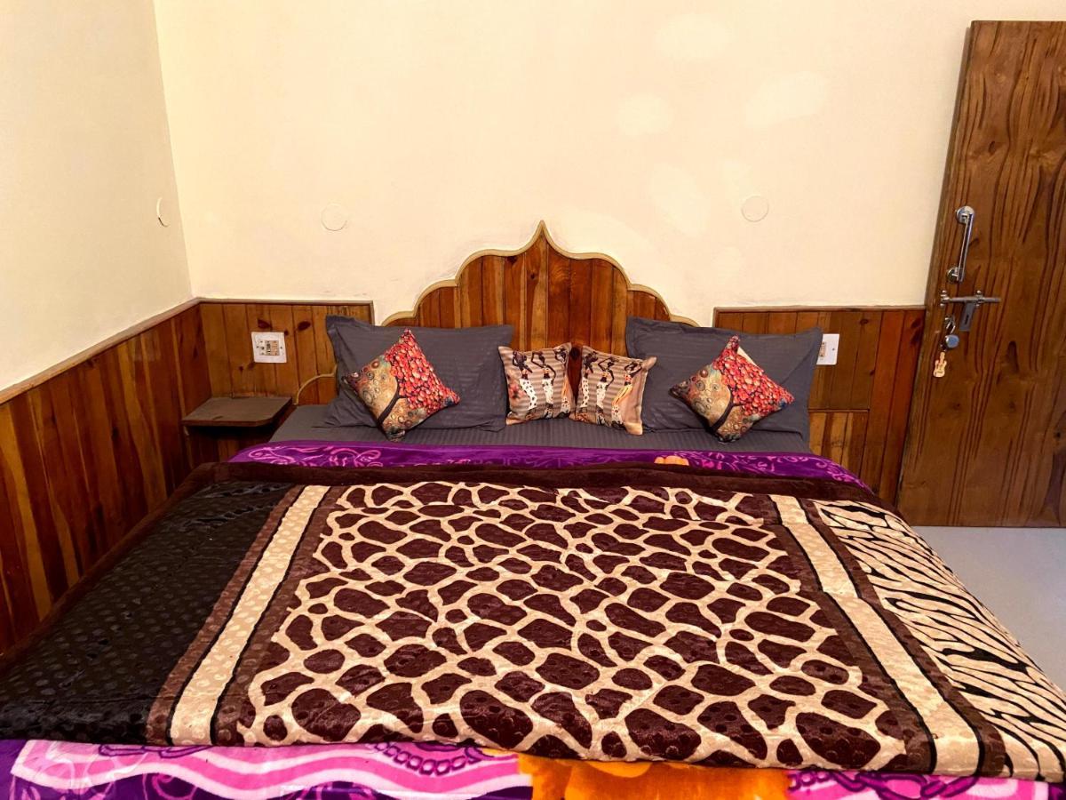 Hotel Woodlines 2*