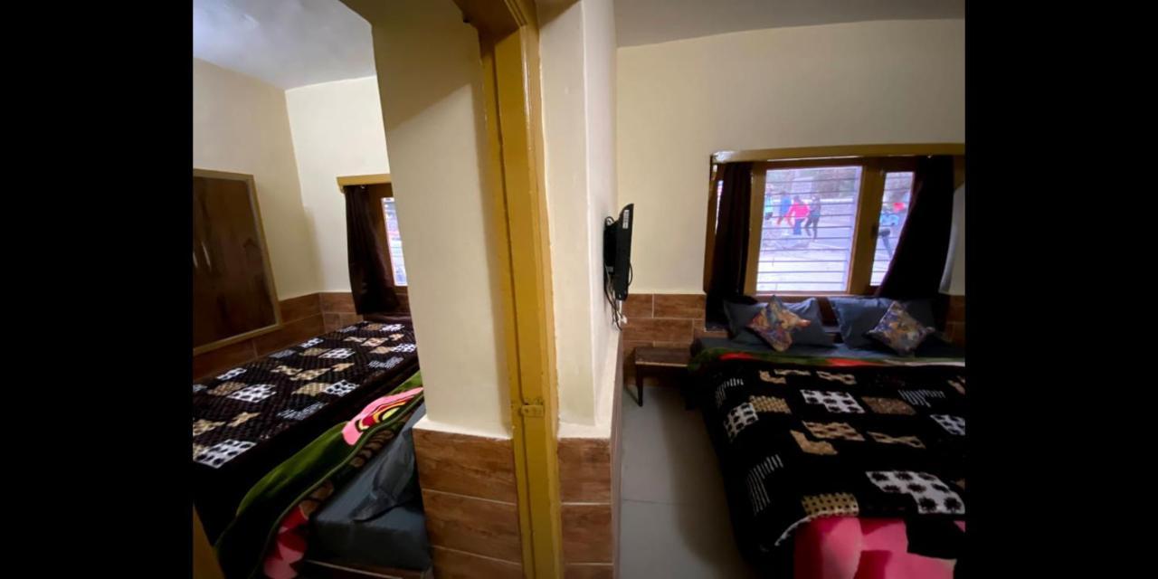 Woodlines Hotel