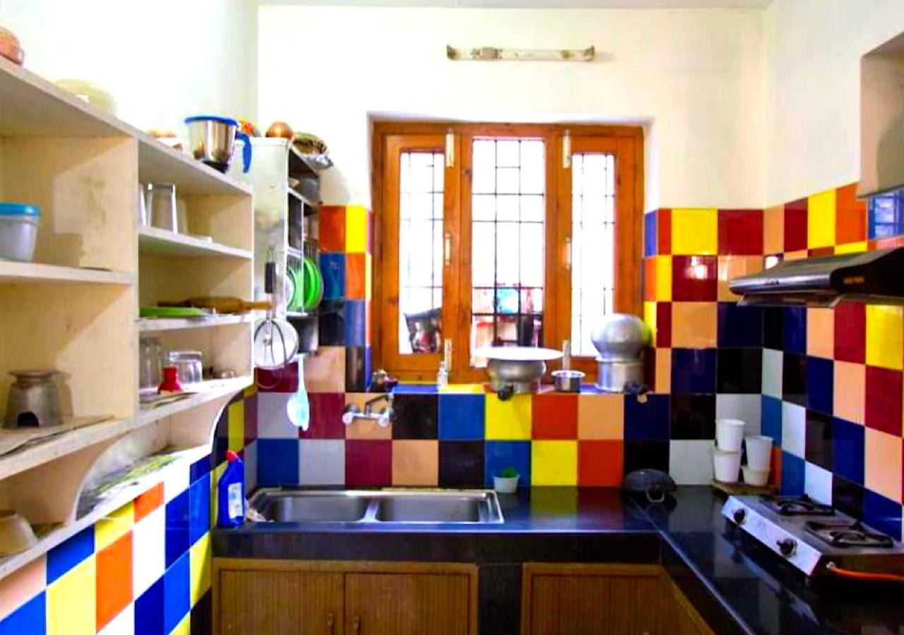 3 Bhk Shashwat With Inside Fire Place Guest house Manali (Himachal Pradesh)