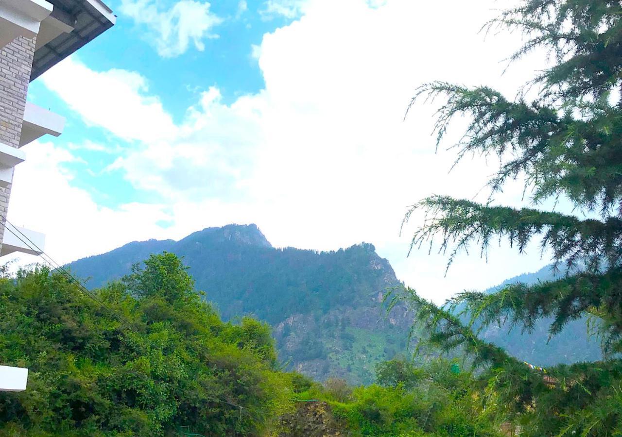 3 Bhk Shashwat With Inside Fire Place Manali (Himachal Pradesh)