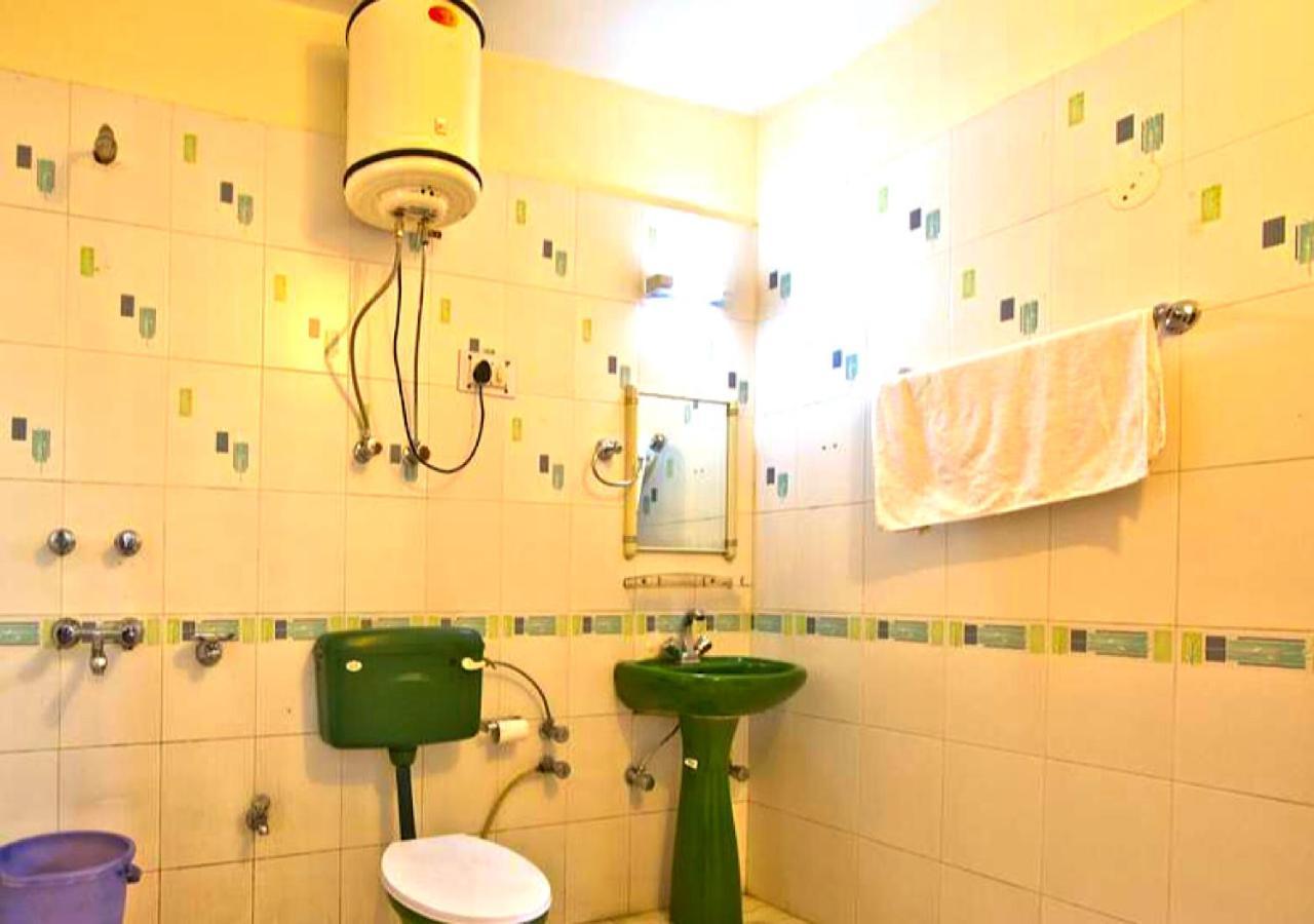 3 Bhk Shashwat With Inside Fire Place Guest house *