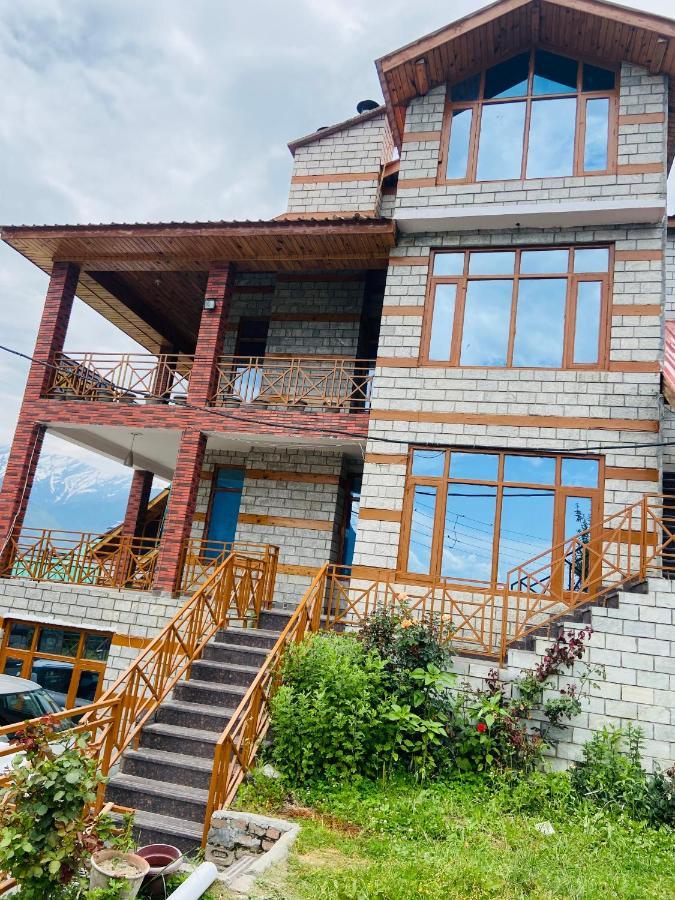 Tara 2* Manali (Himachal Pradesh)