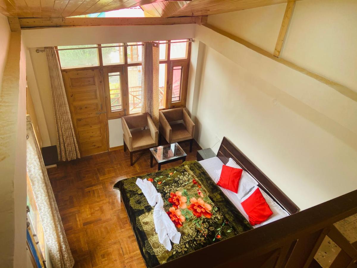 Hotel Tara