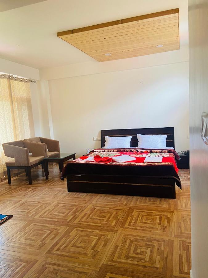 Hotel Tara Manali (Himachal Pradesh)