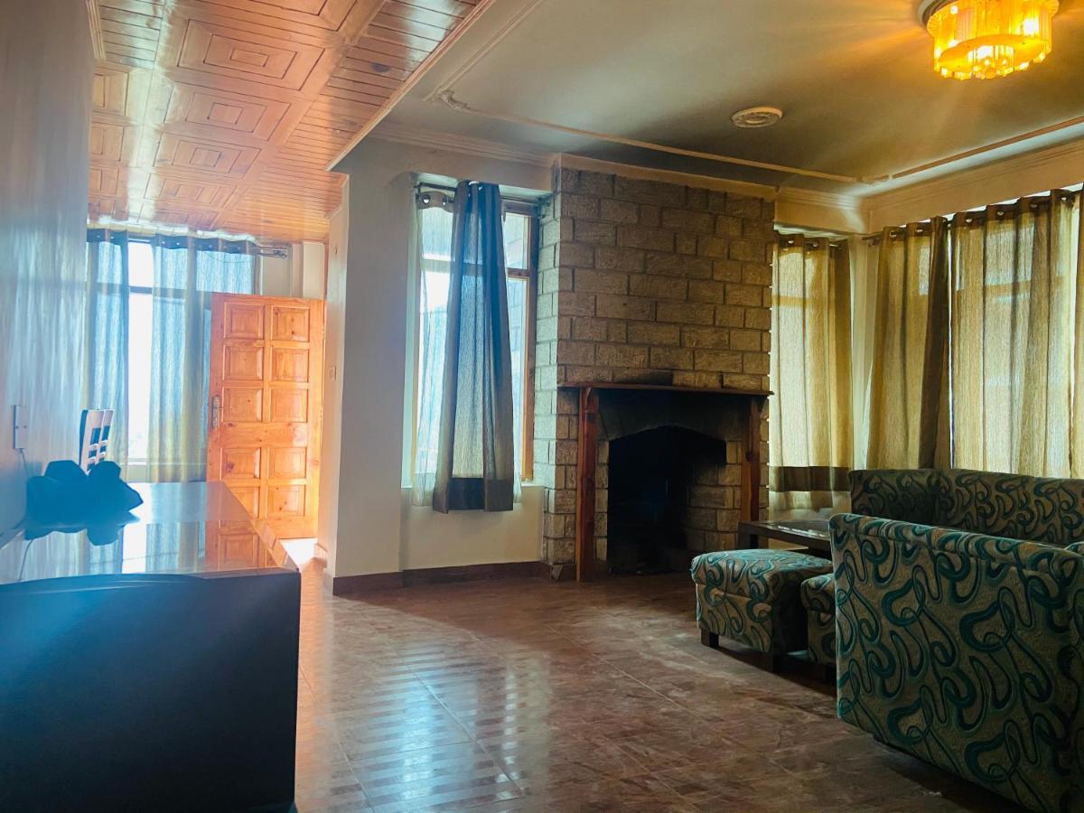 Tara Hotel