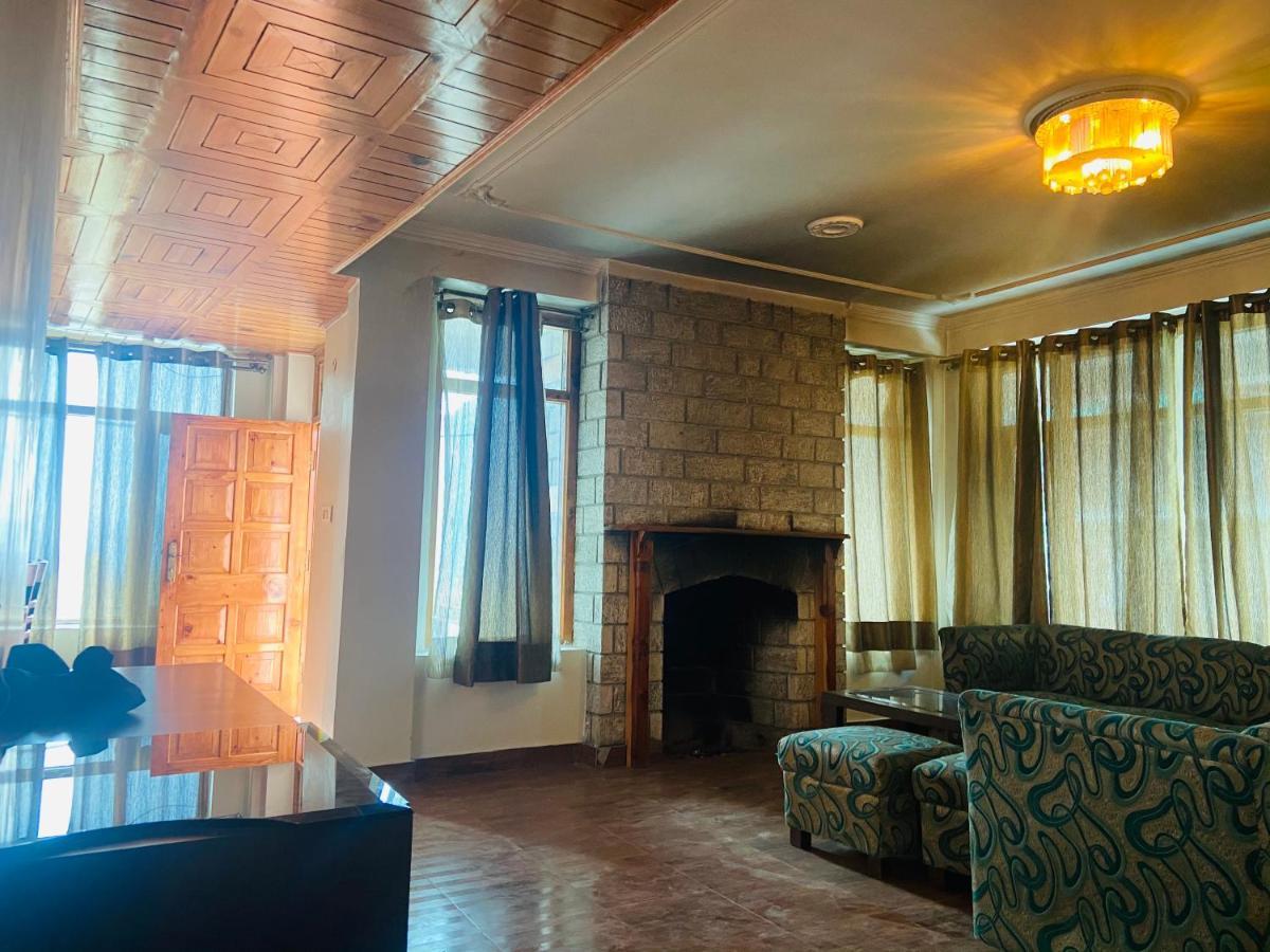 Tara Hotel