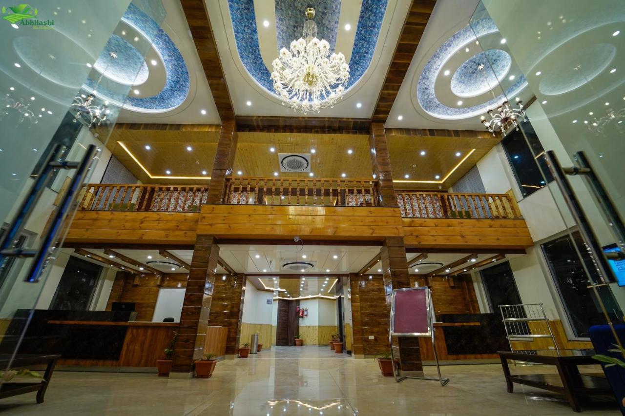 Abhilashi Residency & - Centrally Heated & Air Cooled Hotel 4*