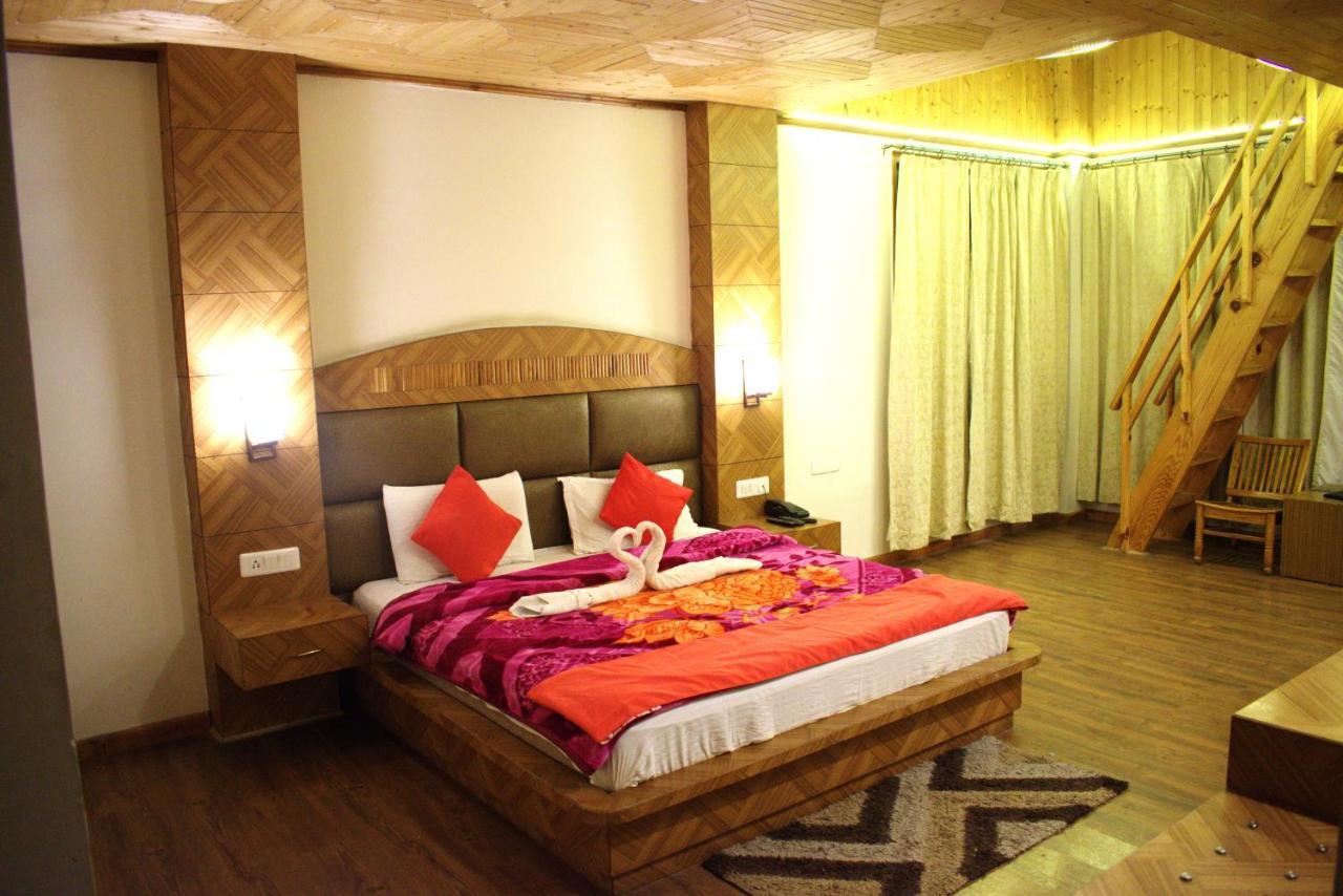 The Apple 4* Manali (Himachal Pradesh)