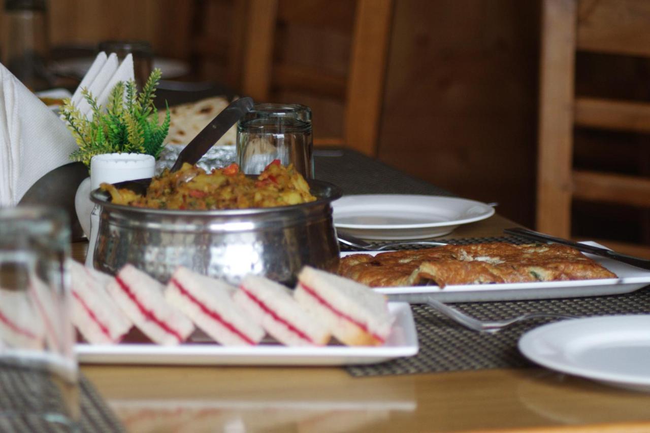 The Apple 4* Manali (Himachal Pradesh)