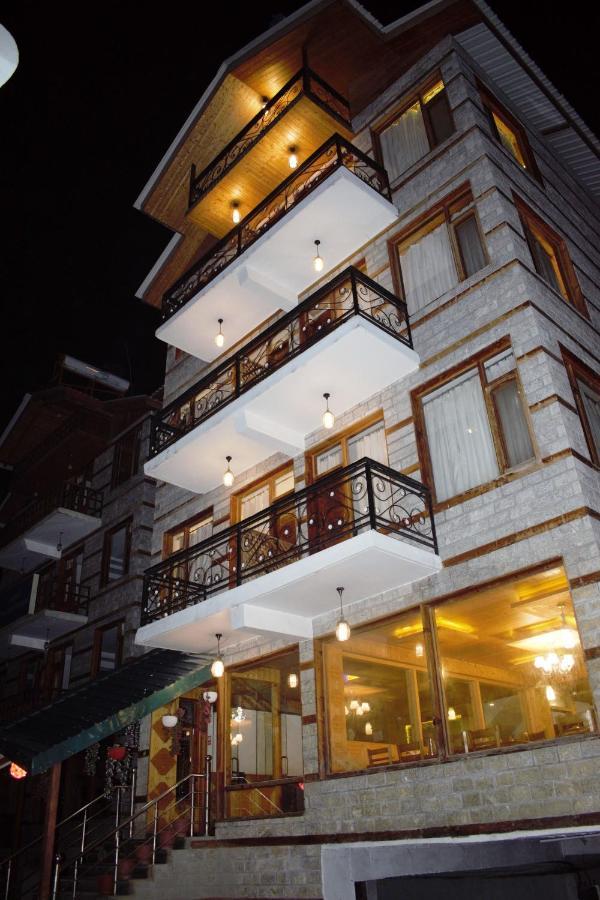 The Apple Hotel