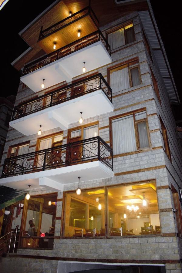 The Apple Hotel 4*